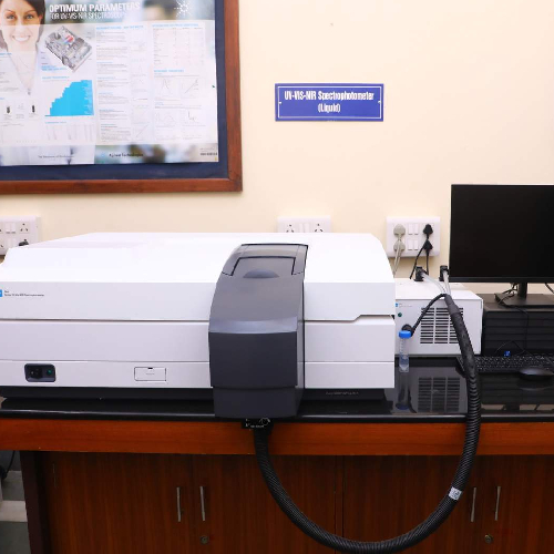 UV-Visible Spectrophotometer โ Solid State